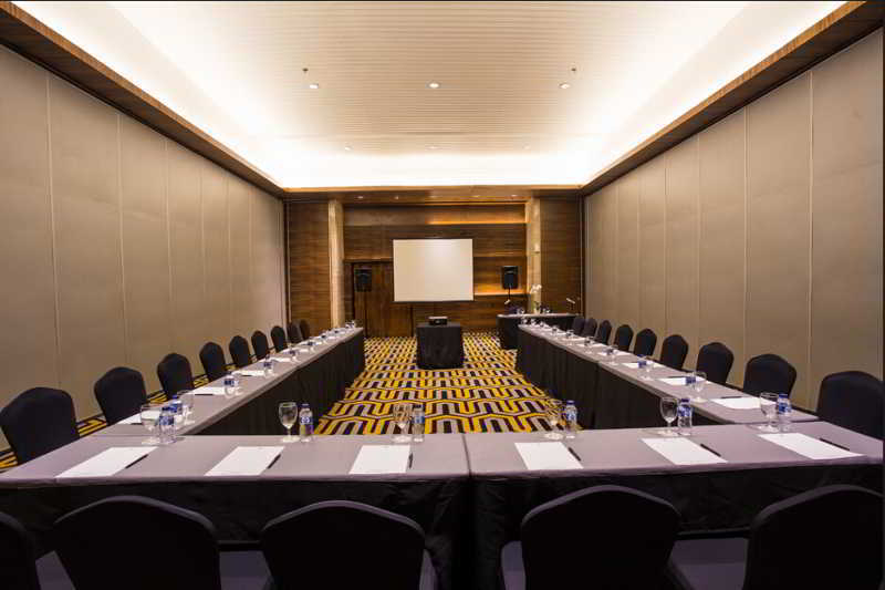 Hotel Ciputra Cibubur Managed By Swiss-Belhotel International Exteriér fotografie
